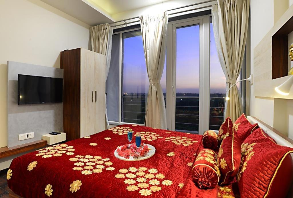 Comfort Inn Donil Vadodara Zewnętrze zdjęcie